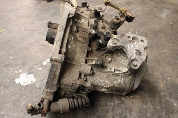 BOITE DE VITESSE MANUEL CITROEN C4 / PEUGEOT 307 1.6ESSENCE 5 VITESSES - Vue 2